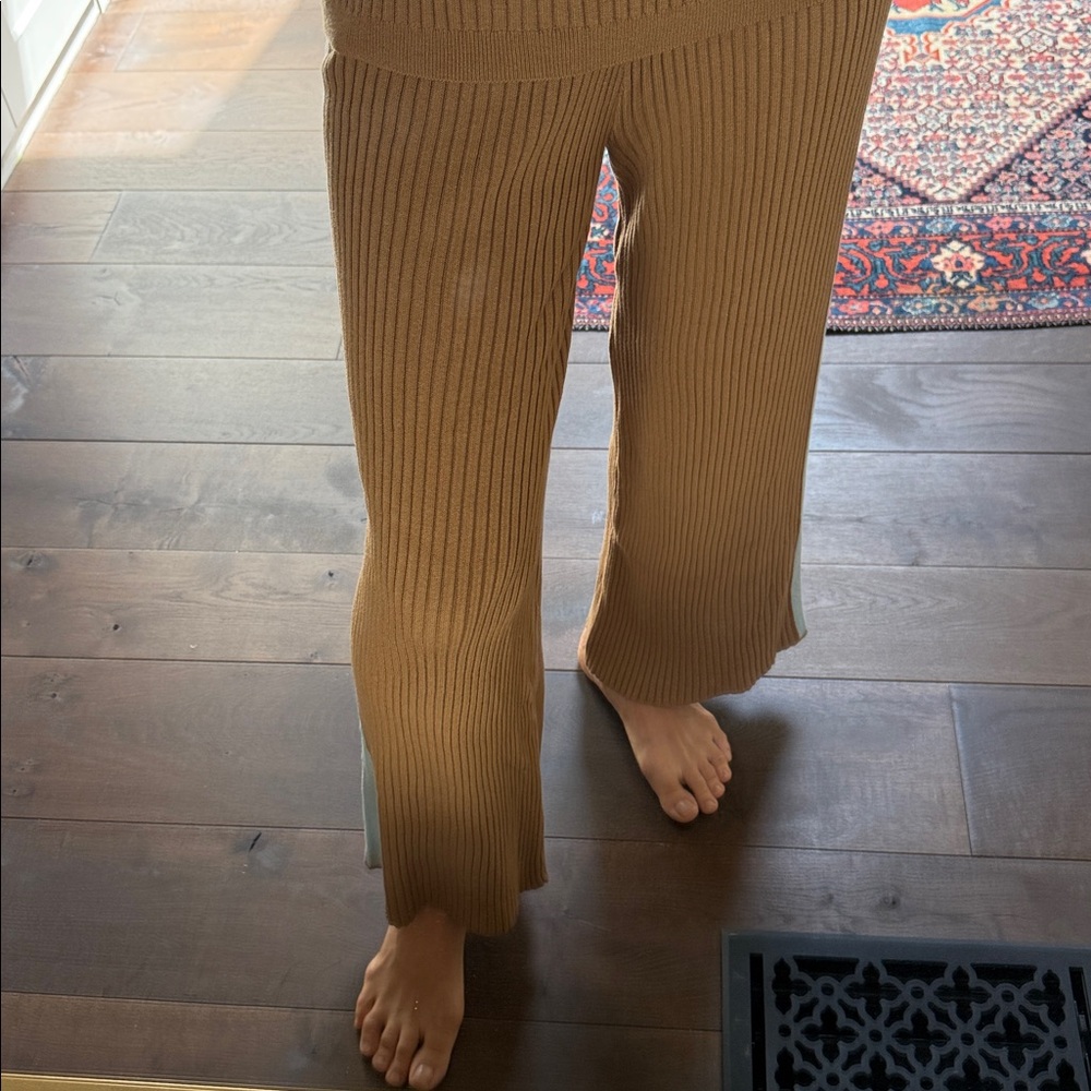 Ragdoll Camel and Blue Ribbed Knit Set - Picture 4 of 12